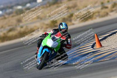 media/Jan-09-2022-SoCal Trackdays (Sun) [[2b1fec8404]]/Turn 11 (935am)/